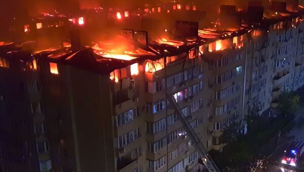 Пожар в многоэтажном жилом доме в Краснодаре