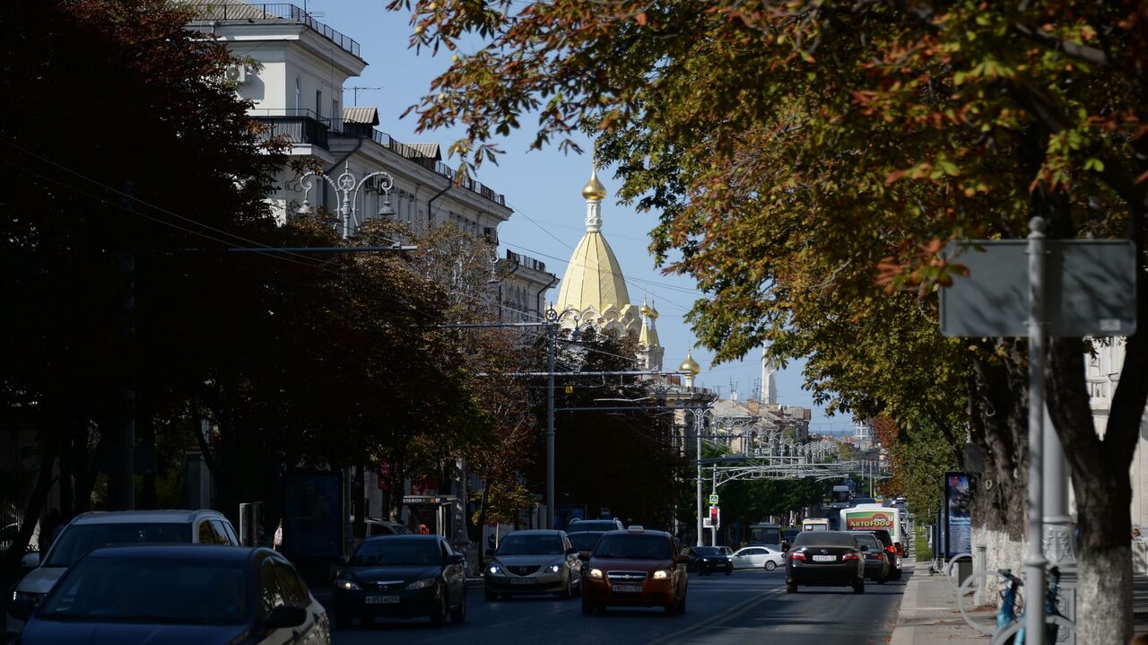 В Севастополе составили портрет переезжающих в город семей - РИА Новости  Крым, 18.05.2024