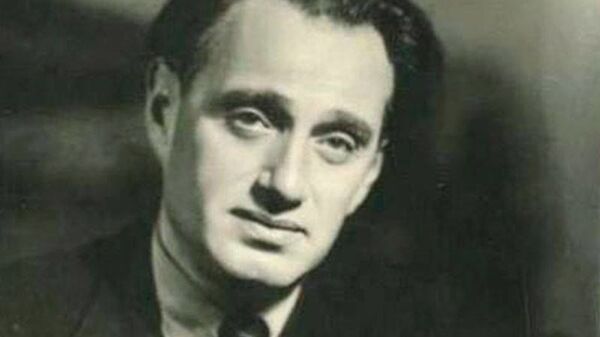 Константин Листов