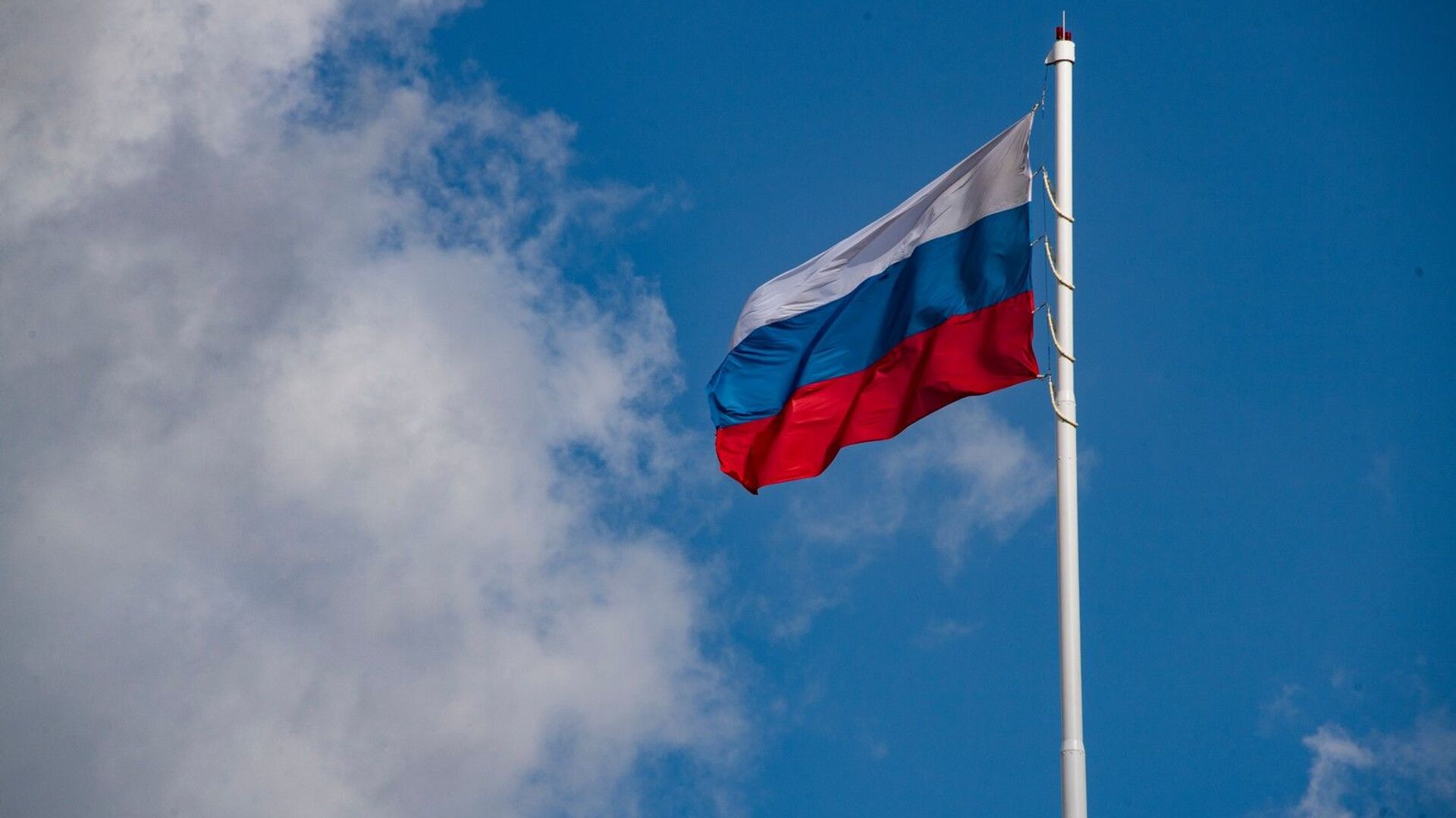Флаг России - РИА Новости, 1920, 07.05.2022