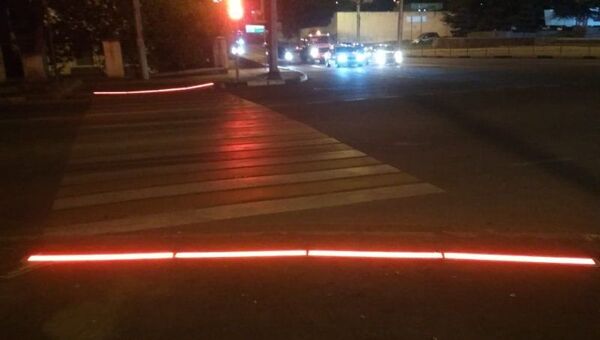Пешеходный переход с подсветкой
