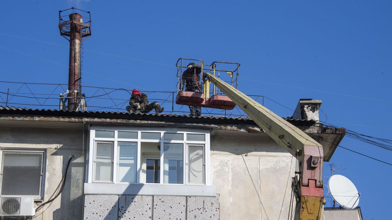 В Крыму отремонтируют 400 кровель многоквартирных домов - РИА Новости Крым,  22.08.2023