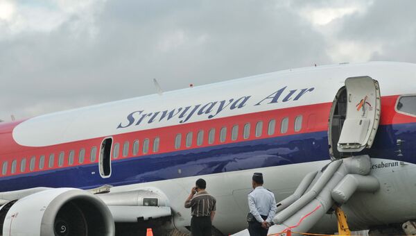 Боинг 737-300 индонезийской авиакомпании Sriwijaya Air. Архивное фото