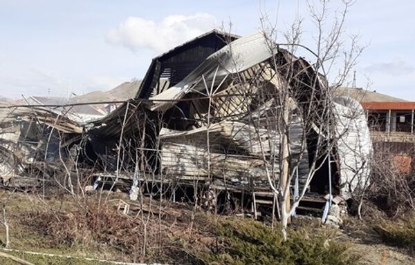 В Коктебеле огонь уничтожил полтора жилых дома