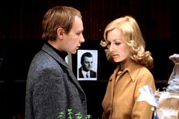 Кадр из фильма Ирония судьбы, или С легким паром