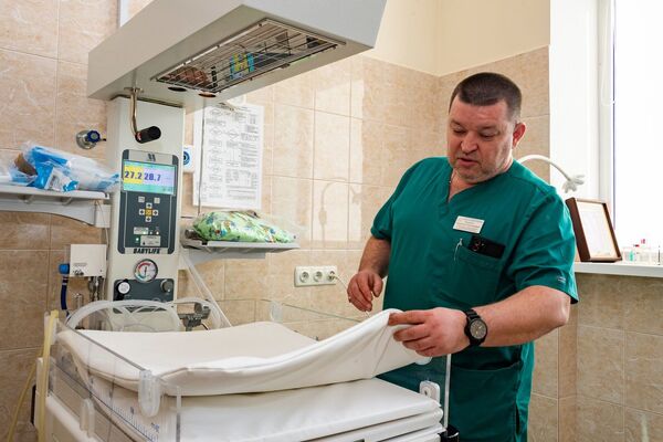 6 марта. Симферопольский клинический роддом №2, который до недавнего времени работал как ковидный госпиталь, получил новое оборудование. 