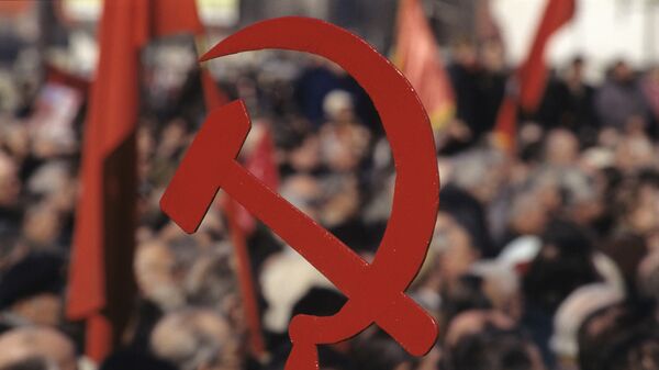 Митинг на Калужской площади в Москве, приуроченный к годовщине Всесоюзного референдума 17 марта 1991 года о сохранении СССР