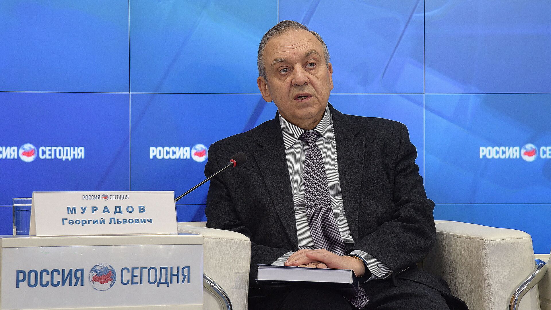 Вице-премьер -  Постоянный представитель РК при Президенте РФ Георгий МУРАДОВ - РИА Новости, 1920, 21.09.2025