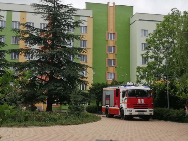 В Симферополе после звонка о минировании эвакуировали детскую больницу В Симферополе после звонка о минировании эвакуировали детскую больницу