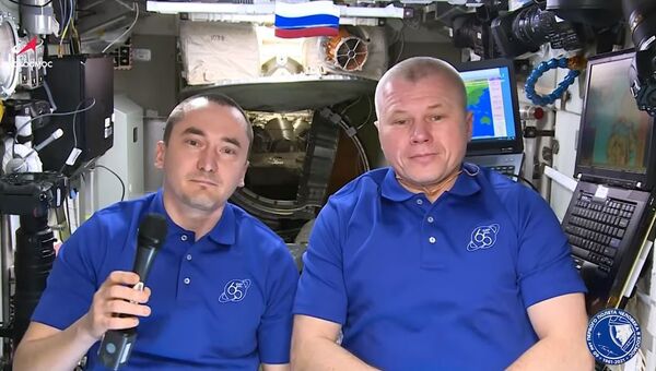 Экипаж МКС-65 поздравил соотечественников с Днем России