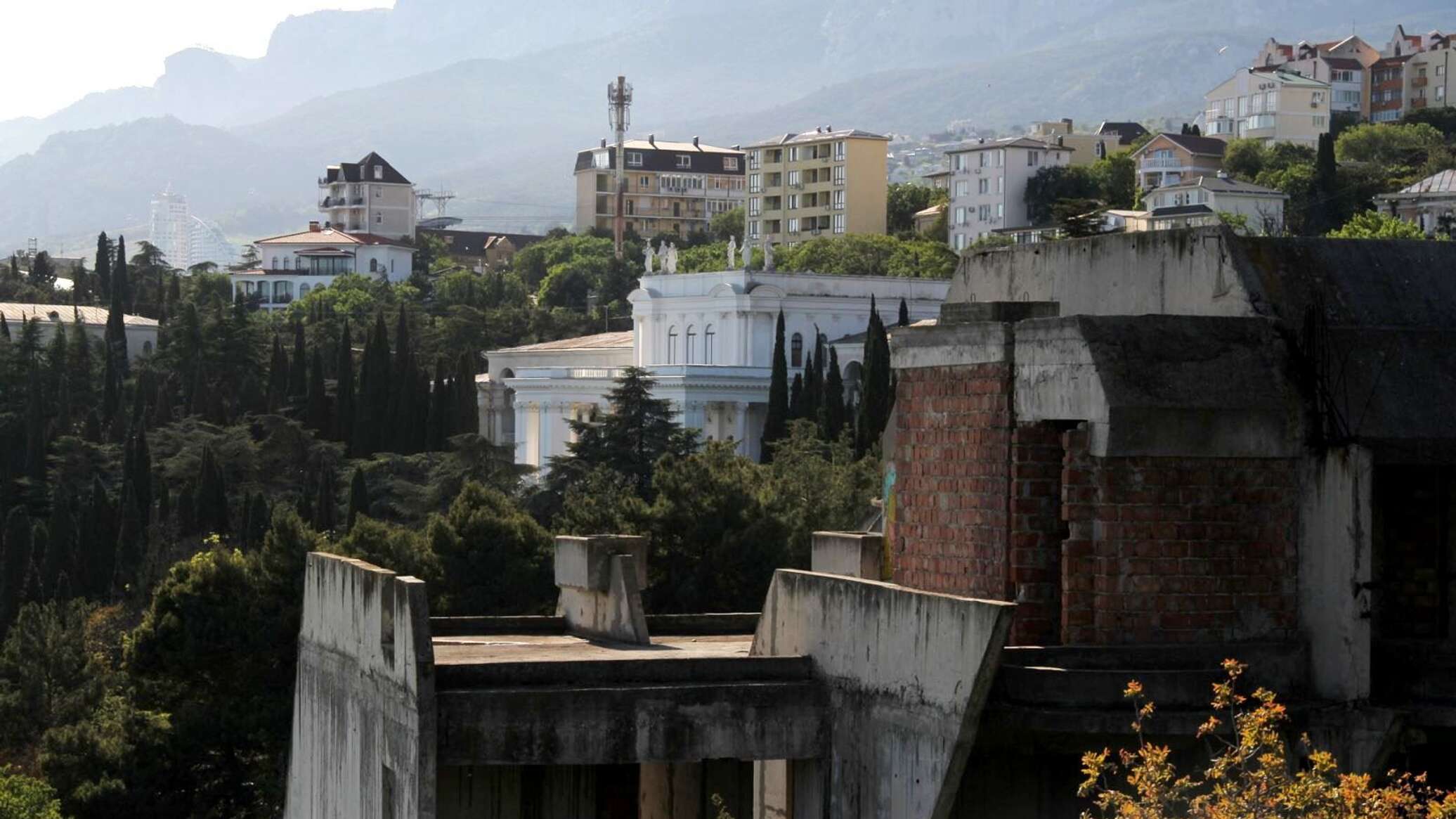 Оползни и стройки: могут ли они ужиться в Крыму - РИА Новости Крым,  14.07.2021