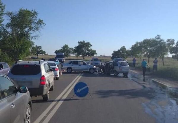 Два человека пострадали в ДТП в Евпатории