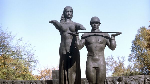 Монумент боевой Славы во Львове. Архивное фото