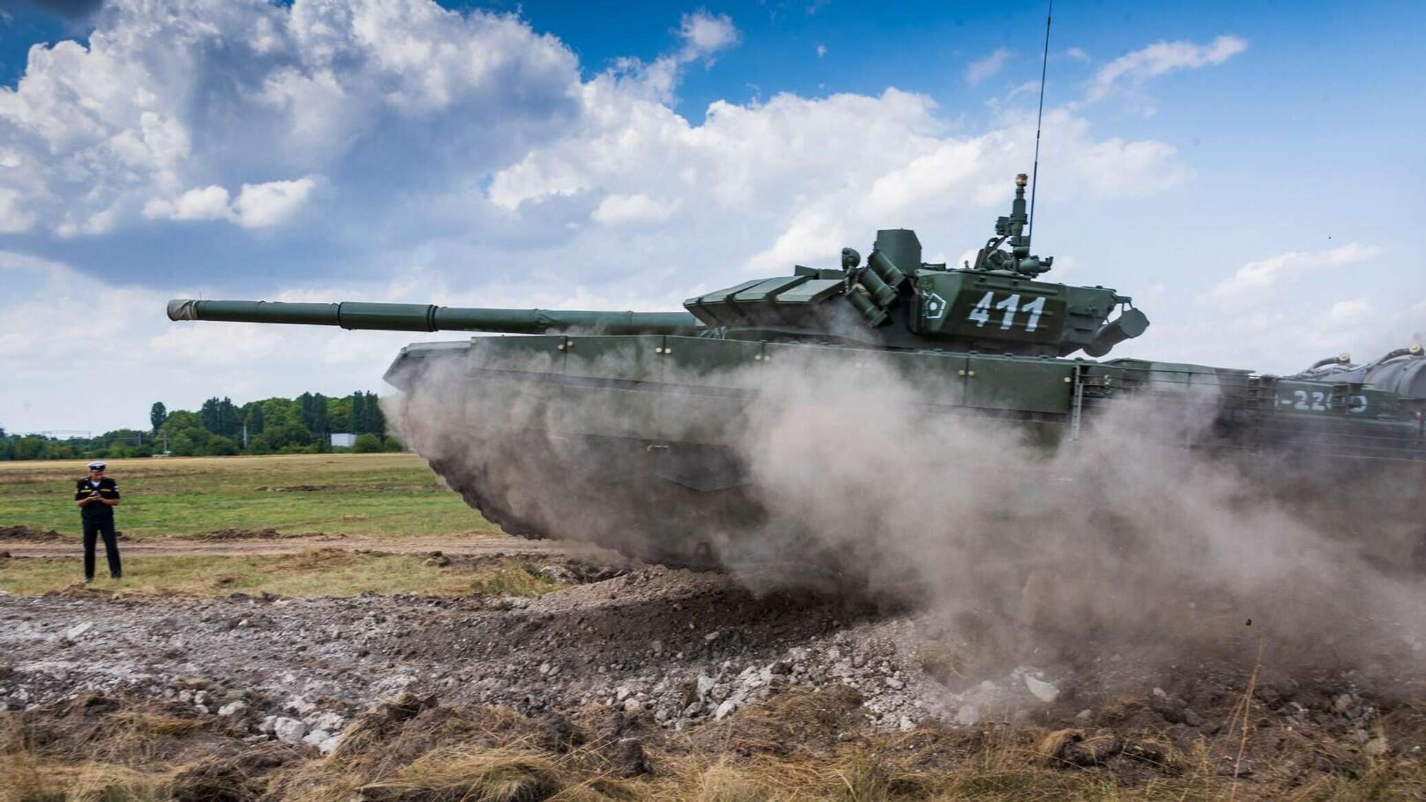 Военное обозрение сайт на главную страницу. Т-72б3. Т-72б3 на Украине. Танки в Крыму. Летающий танк т-72.