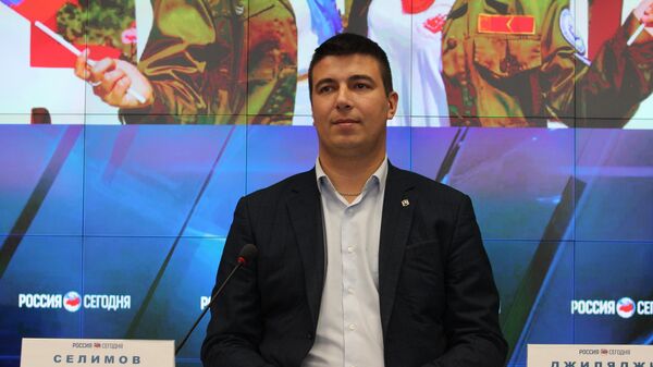 Председатель Государственного комитета молодежной политики Республики Крым Сергей Селимов