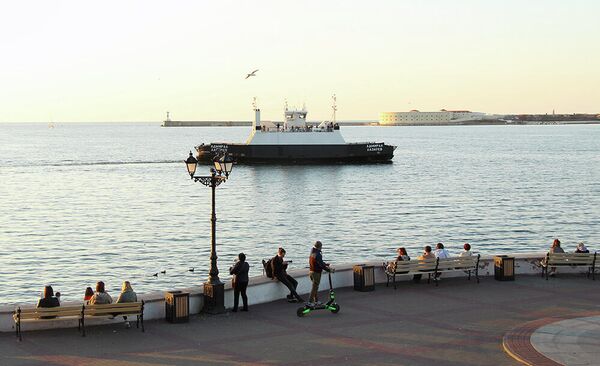 Вечер у моря в Севастополе