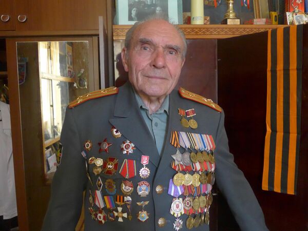 Физической форме ялтинца Анатолия Медведя могут позавидовать те, кто моложе на 20 и даже 40 лет