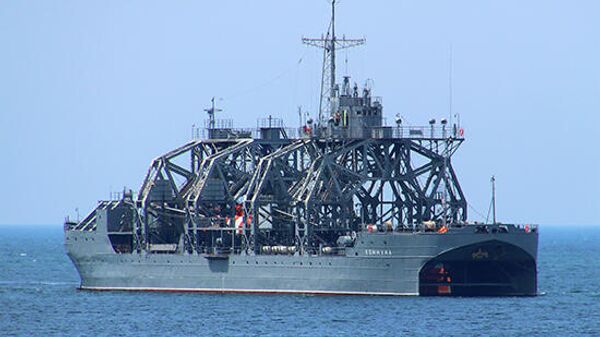 Старейшее судно-спасатель подводных лодок Черноморского флота Коммуна