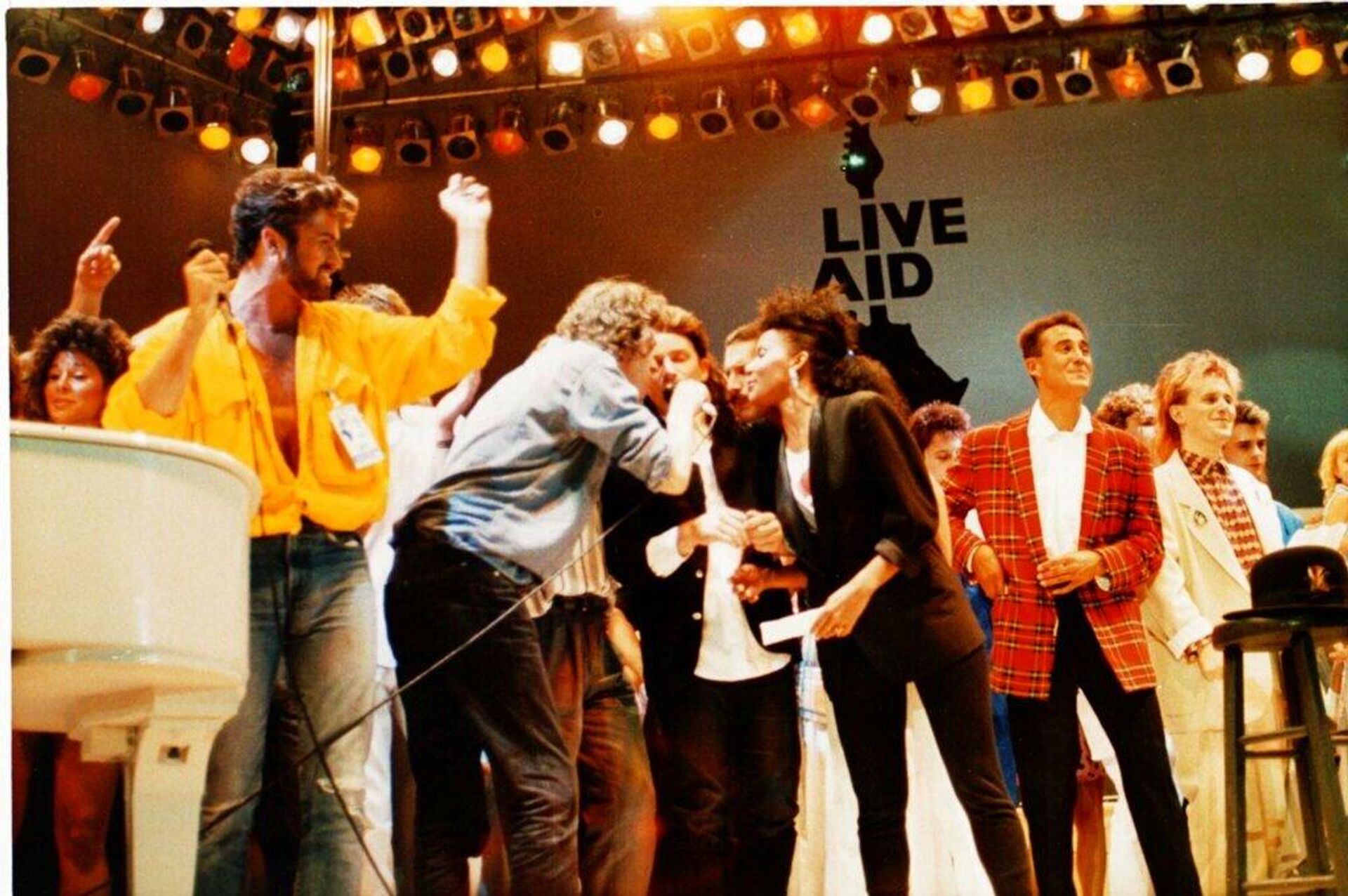 13 июля 1985 года. Концерт Live Aid на стадионе Уэмбли в Лондоне - РИА Новости, 1920, 22.11.2021