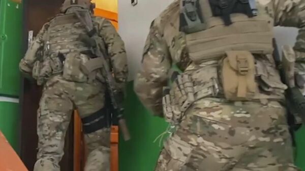 Севастопольца взяли с оружием и боеприпасами - видео ФСБ