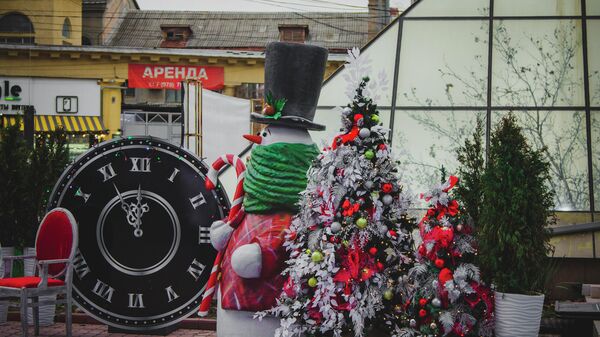 Подготовка к Новому году в Симферополе