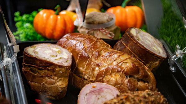Рулет мясной