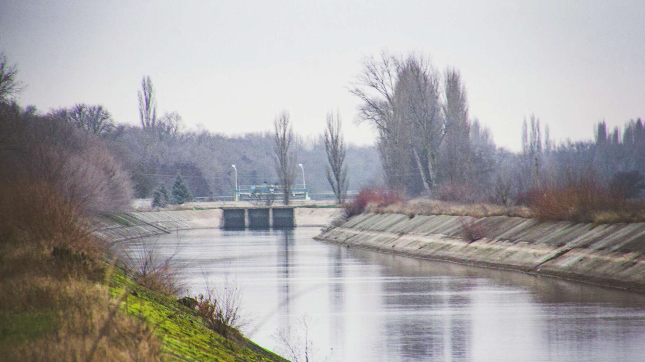 Херсонская область вода. Канал в Крым из Днепра. Херсонский канал в Крым. Водный канал в Крым из Днепра. Херсон СЕВЕРОКРЫМСКИЙ канал.