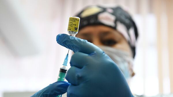 Вакцинация подростков от коронавируса - мнение крымчан