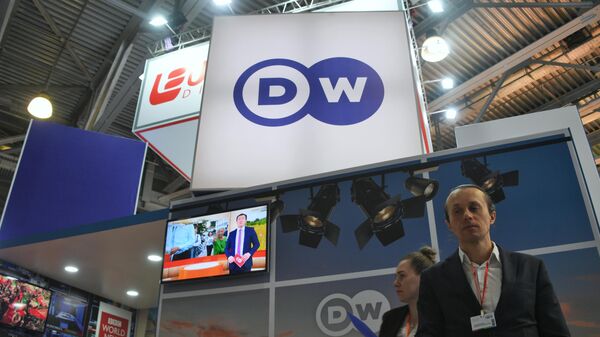 Стенд телеканала DW (Deutsche Welle) на 21-й международной выставке CSTB Telecom&Media