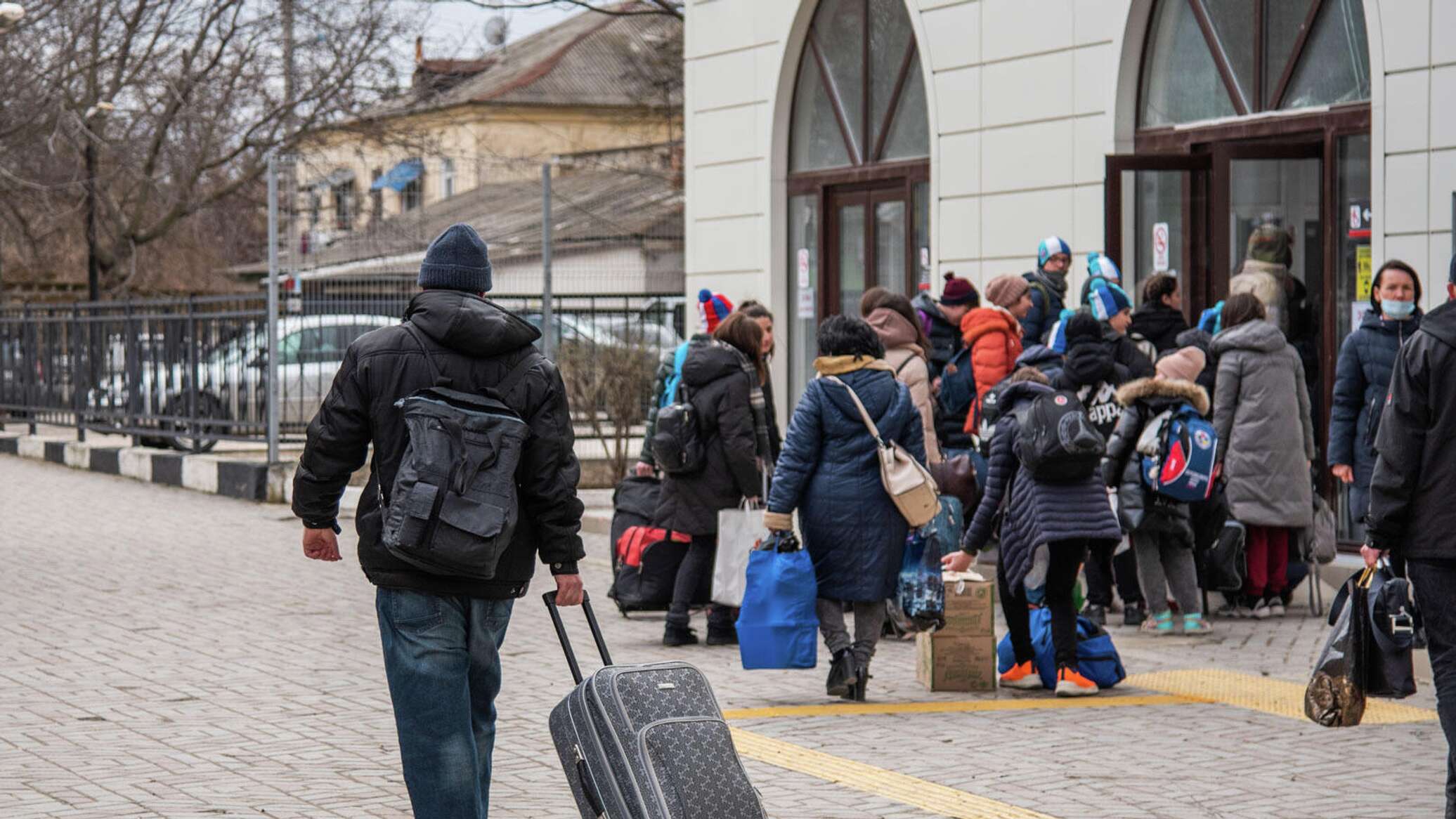 Отзывы крымчан сегодня ситуация. Экскурсии школьников в Старом городе. Экскурсии школьников в городе. Культурные экскурсии России для школьников. Заминирование школ.