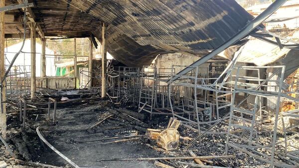 Пожар в недостроенном здании в Алупке, 18.03.2022