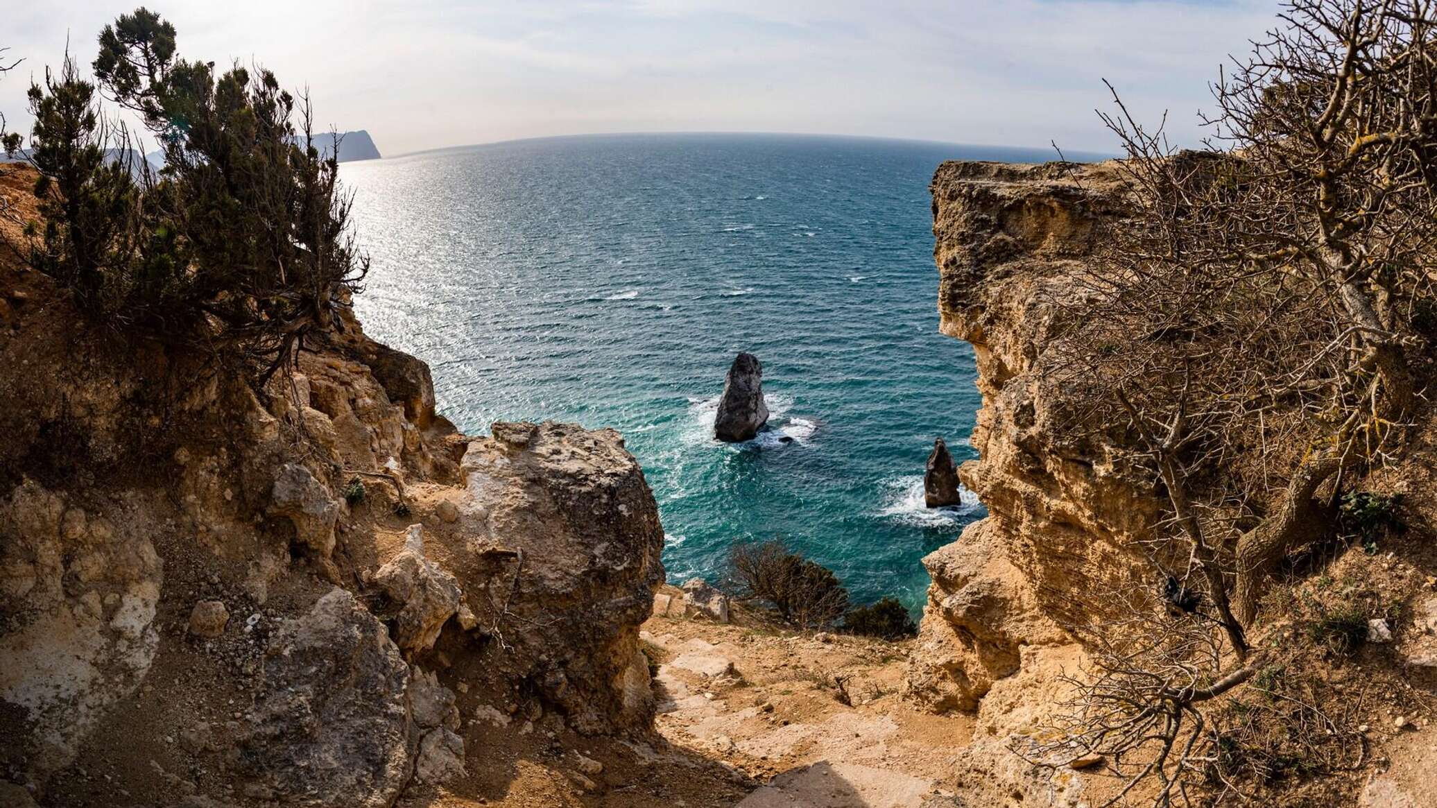 Крым сегодняшний. Фиолент. Крым сейчас. Ветер в Крыму. Крым сейчас фото.