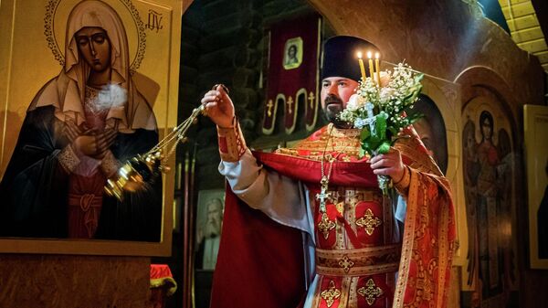 Празднование православной пасхи в Симферополе