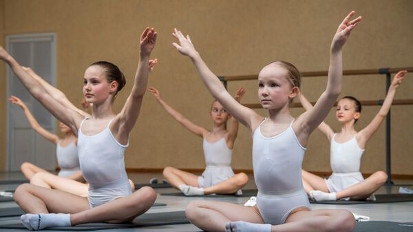 Занятия в Академии хореографии в Севастополе