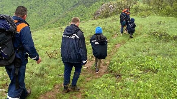 Группа туристов с детьми потерялась в Большом каньоне Крыма