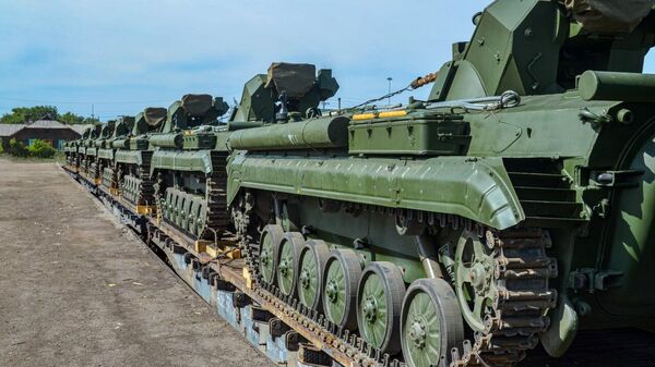 Партия модернизированных командирских боевых разведывательных машин БРМ-1К отправлена из Рубцовского филиала Уралвагонзавода в российскую армию.  