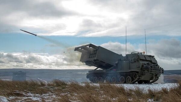 Британия поставит Украине реактивные системы залпового огня M270