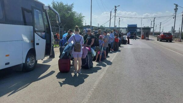 Автобусное сообщение Крыма с Запорожской и Херсонской областью возобновлено