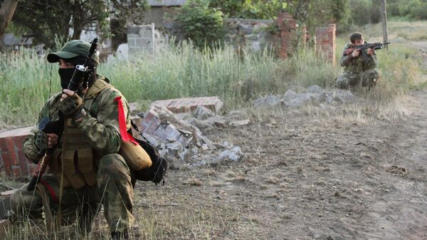 Бойцы чеченского отряда Ахмат вблизи Лисичанска в ЛНР 