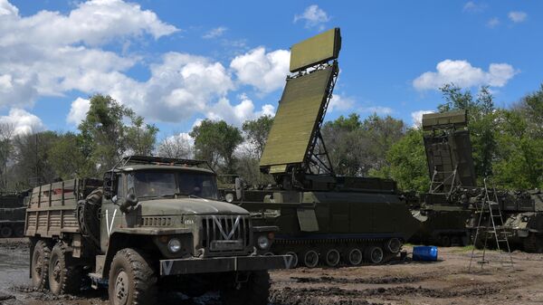 Военнослужащие рембата восстанавливают военную технику в зоне спецоперации