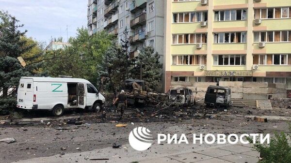 Украинские войска нанесли удар по автомобилям с гуманитарным грузом для жителей Энергодара,