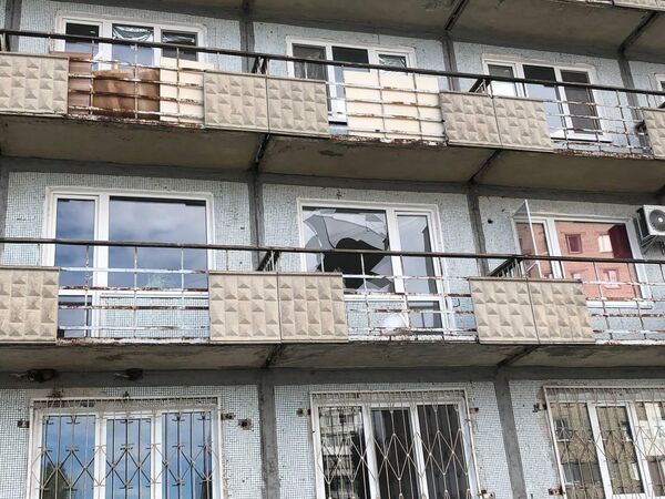 Украинские войска нанесли удар по автомобилям с гуманитарным грузом для жителей Энергодара, Украинские войска нанесли удар по автомобилям с гуманитарным грузом для жителей Энергодара,