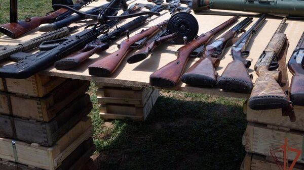 Оружие, найденное бойцами Росгвардии в тайниках на освобожденных территориях Украины 