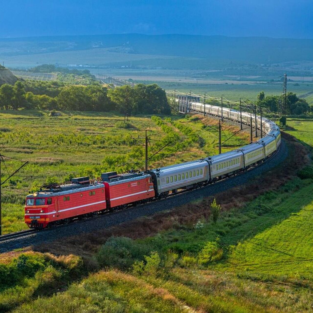 Движение поездов в Крыму возобновлено: какие поезда задерживаются - РИА  Новости Крым, 24.07.2023