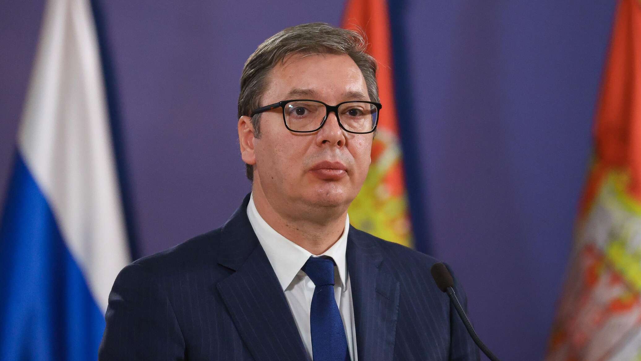 президент сербии фото