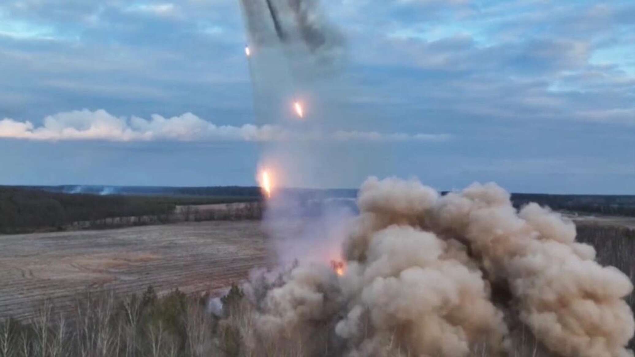 18 ноября бури. Российские ракеты. Ракета град. Украинские ракеты. Русская ракета.