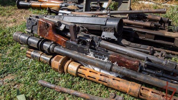 В Херсонской и Запорожской областях росгвардейцы выявили шесть крупных схронов с оружием