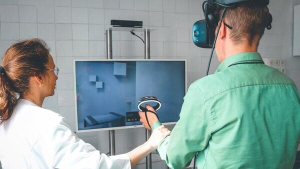 Первые курсы реабилитации для пациентов с использованием виртуальной реальности в Севастополе