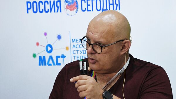 Руководитель учебных программ МИА Россия сегодня Олег Щедров