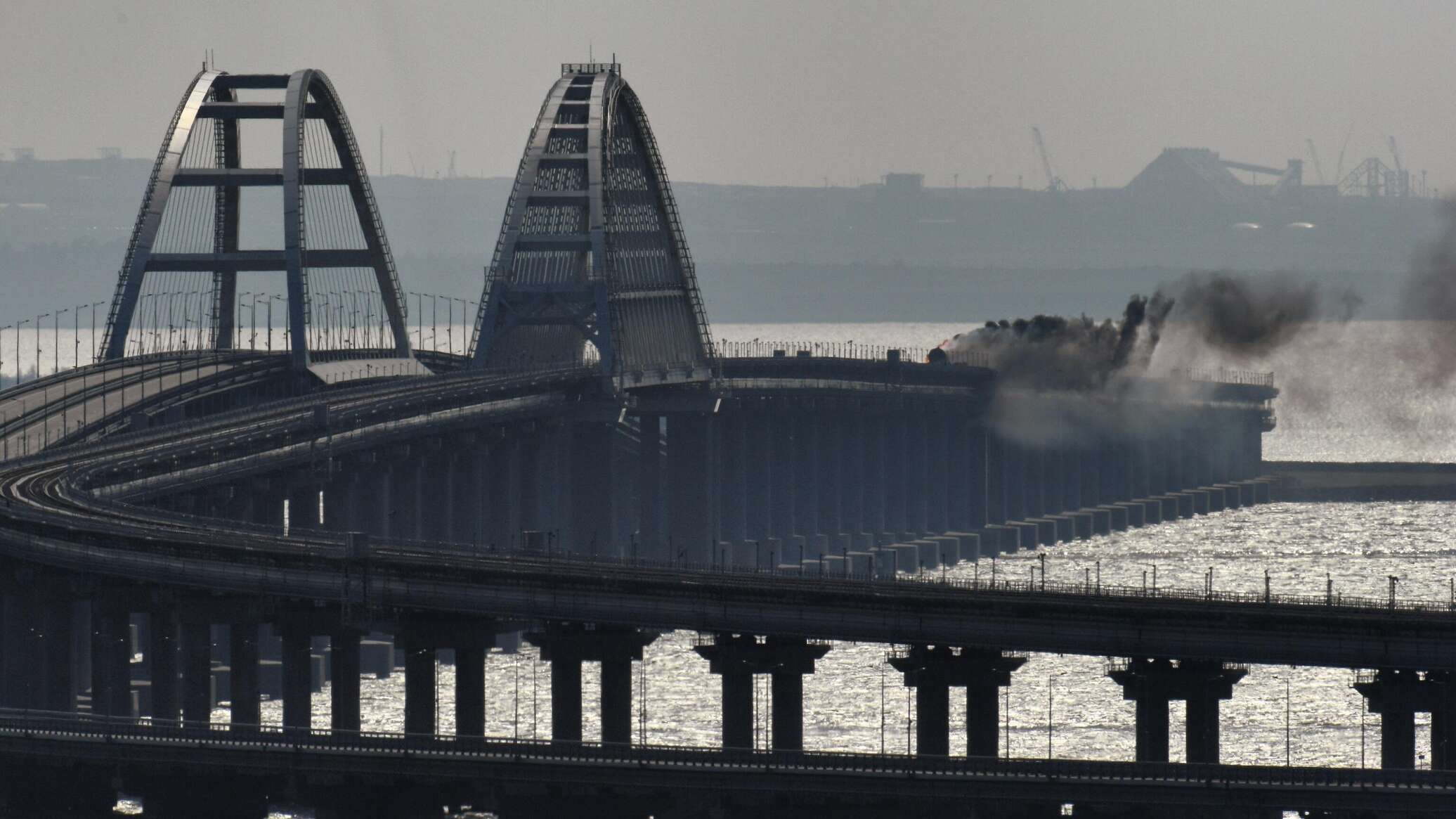 Фото Крымского Моста Ночью Из Поезда